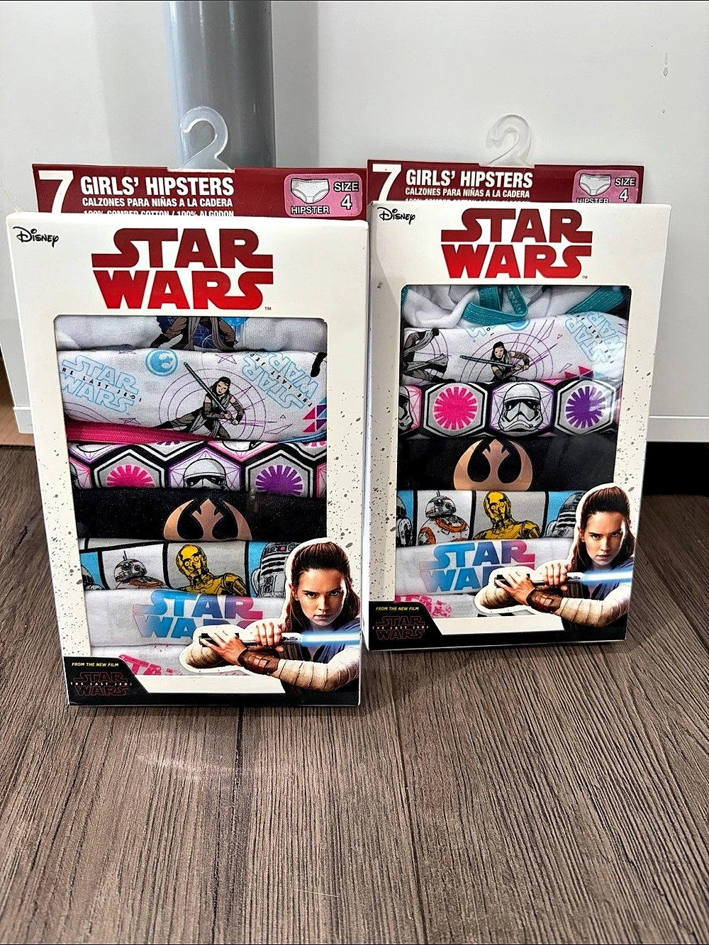 NWT 2 Disney Star Wars' Hipsters Girls' Underwear. 7 pack, Size 4